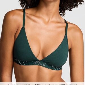 🔥VS Pink bling logo bralette 🔥GORGEOUS🔥 sz S NWT